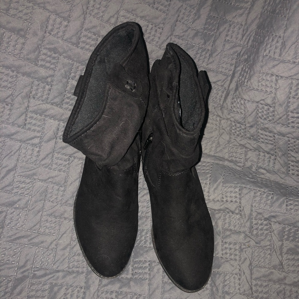 Boots size 7.5
